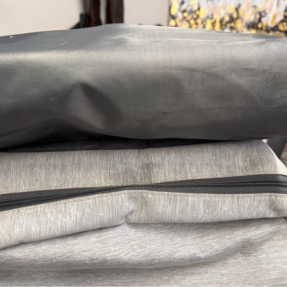 Eddie Bauer Cascade Backpack Diaper Bag With Insulated Pocket and Wipe Access - Picture 7 of 8